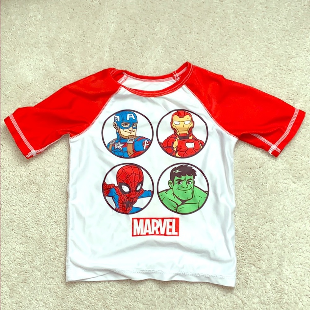 Marvel rashguard